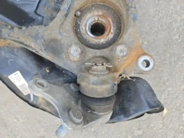 Поворотный кулак Lexus UX перед лево OEM43205-78020