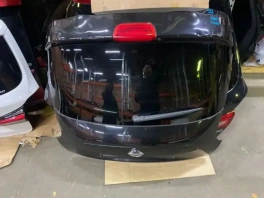 Крышка багажника Nissan Juke F15 2020- K0100BV8AA общий вид