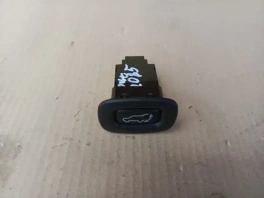 Кнопка открывания багажника mitsubishi outlander 3 gf 2012-2022 задн. 