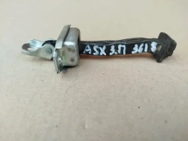 Ограничитель задней правой двери Mitsubishi ASX GA 2010-2023 5732A066 — общий вид