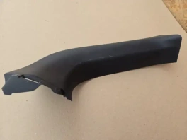 Обшивка двери багажника левая Toyota RAV4 50 XA50 2018- б/у OEM 67938-42070-C0, внешний вид
