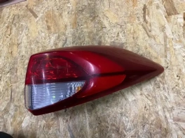 Фонарь в крыло hyundai tucson tl 2020- задн. прав.