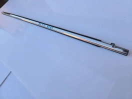 Передняя правая бархотка двери Lexus RX 4 OEM 75710-48090 состояние отличное