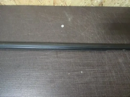 Бархотка задней левой двери Toyota Corolla E210 2018- OEM 68271-02150