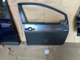 Дверь Toyota Prius 4 XW50 технические характеристики 67001-47152