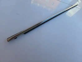 Бархотка задней левой двери Infiniti Q50 V37 82821-4GA0B - общий вид