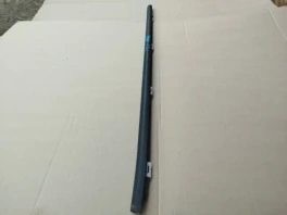 Бархотка двери левая Hyundai Tucson TL OEM 82210-D3001 крупным планом
