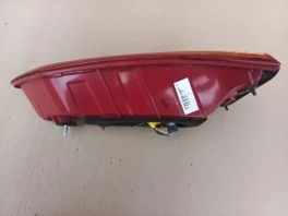 Фонарь в крышку багажника правый Hyundai Tucson TL 2015-2018 OEM 92404-D3120 общий вид с переднего ракурса