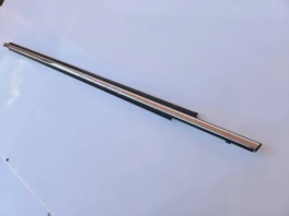 Бархотка передней левой двери Mitsubishi Outlander 3 (GF) 2012-2022 OEM 5727A293
