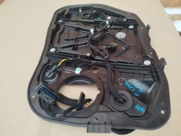 Дверная карта правая передняя Kia Proceed CD OEM 82481-J7000 в деталях интерьера
