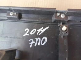 Накладка багажника задняя Mitsubishi Outlander 3 GF OEM 5817A265HB общий вид детали