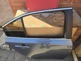 Дверь задняя правая Toyota Corolla E210 (2020-) 67003-02550 общий вид