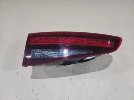 Фонарь левый в крышку багажника Hyundai Tucson TL OEM 92404D3100 общий вид