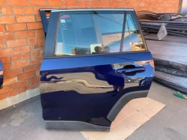 Дверь toyota rav4 50 xa50 2018- задн. лев.