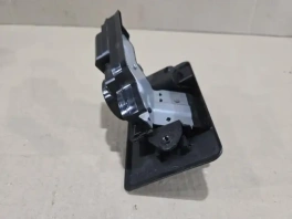 Замок крышки багажника Lexus NX 2014-2017 OEM 6939008030 снятый с авто
