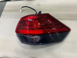 Фонарь в крыло Nissan X-Trail T32R 2020- (26550-6FP0A) правый общий вид