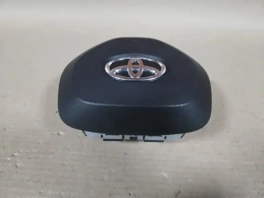 Подушка безопасности в руль toyota corolla e210  2018-  