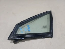 Форточка двери Toyota C-HR передняя левая б\у OEM 68151-F4030