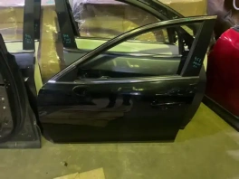 Передняя левая дверь Mazda 6 GJ (2018-2023) OEM GHY0-59-02XG, основной вид