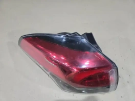 Фонарь в крыло Toyota RAV4 40 XA40 Левый 2012–2019 OEM 2797-7813-10 основное фото