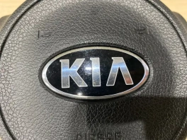 Подушка безопасности в руль kia stinger j5 2017-2023  