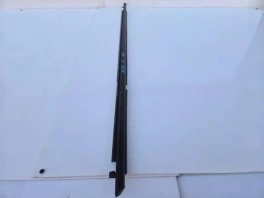 Бархотка задней левой двери Toyota RAV4 50 XA50 2018- OEM 75740-42050 общий вид