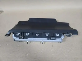 Подушка безопасности в колени lexus rx 4  2015-2022  