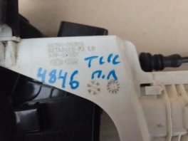 Замок двери левый Хендай Туссан TL OEM 81310-D3510 общий вид