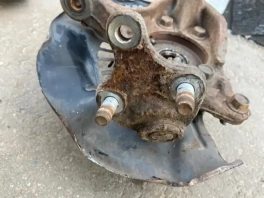 Кулак поворотный toyota corolla e210  2018- перед. лев.