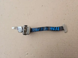 Оригинал ограничителя передней правой двери Toyota RAV4 50 XA50 (OEM 68610-42060) на складе