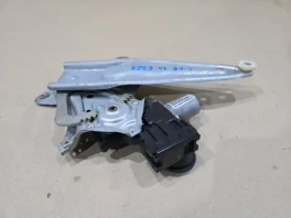 Стеклоподъемник задний левый Toyota C-HR с маркировкой OEM 85740-F4020 на складе