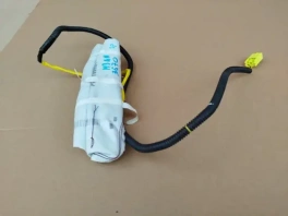 Подушка безопасности передняя правая Mazda 3 BM 2013-2019 b/u BHS2-57-KA0A общий ракурс