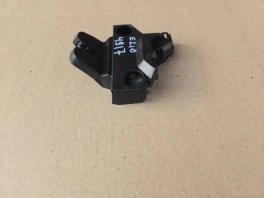 Замок двери багажника Toyota Corolla E210 64600-02071 с авторазбора