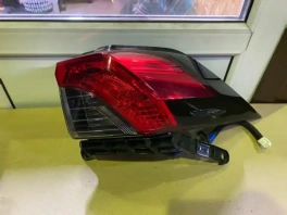 Фонарь в крыло toyota rav4 50 xa50 2018- задн. прав.