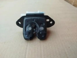 Замок двери багажника nissan qashqai j11 2013-2021  