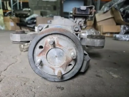 Редуктор Mitsubishi Outlander 3 GF OEM MN183530 фронтальный ракурс