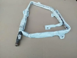 Правая шторка безопасности Lexus NX (2014-2017) OEM 6217078020 с идущей к ней проводкой