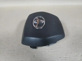Подушка безопасности в руль toyota camry 70 xv70 2017-2023  
