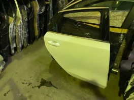 Задняя правая дверь Kia Proceed CD 2018- (OEM 77004-J7700) на складе авторазбора