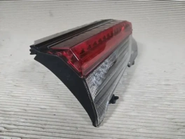Фонарь в крышку багажника Toyota RAV4 50 XA50 2018- левый OEM 81561-0R020 артикул 385200-7704 главный вид