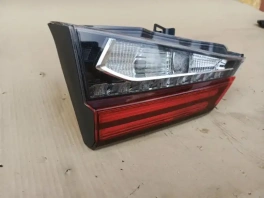 Левый фонарь в крышку багажника Lexus RX 4 OEM 81591-48200 вид спереди