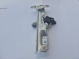 Задний левый стеклоподъемник Nissan Qashqai J11 OEM 82701HV00C с авторазбора