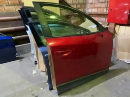 Оригинальная дверь Mazda CX-5 1 KE передняя правая OEM KDY3-58-02XK